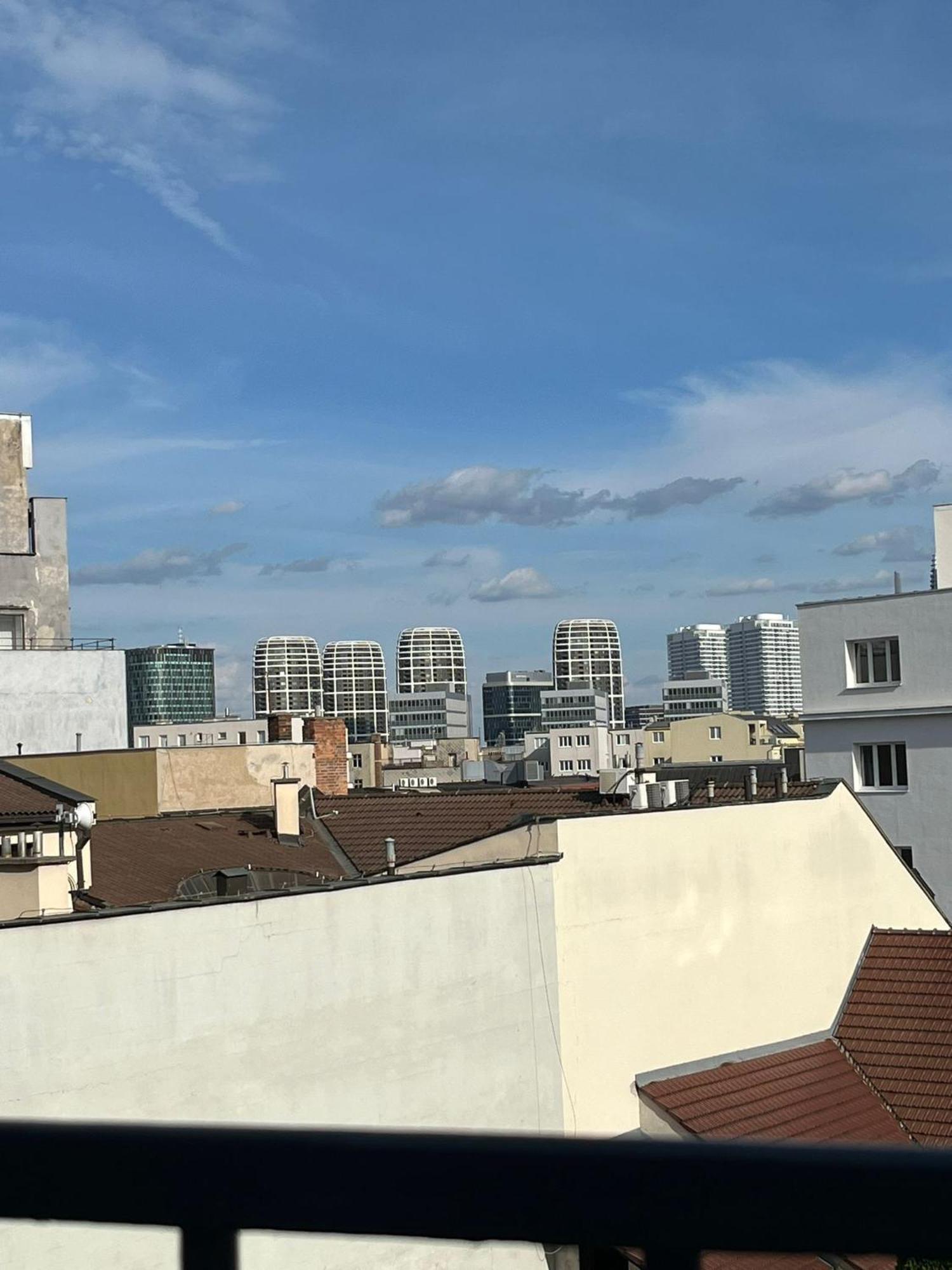 4 May Plaza Bratislava Exteriör bild
